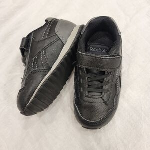 Reebok Classic Jogger - sz 6 toddler